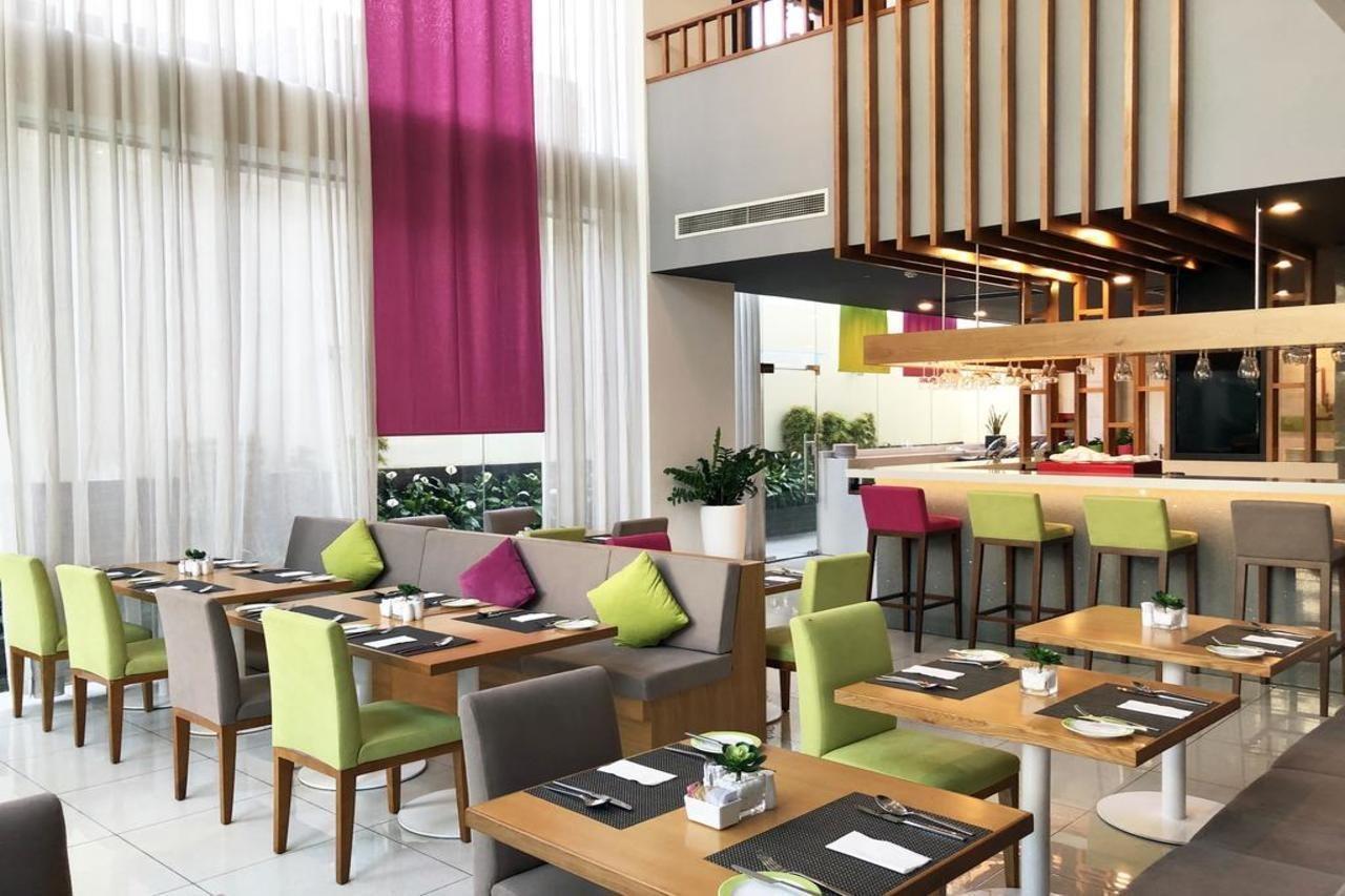 Emm Hotel Saigon Хошимин Экстерьер фото