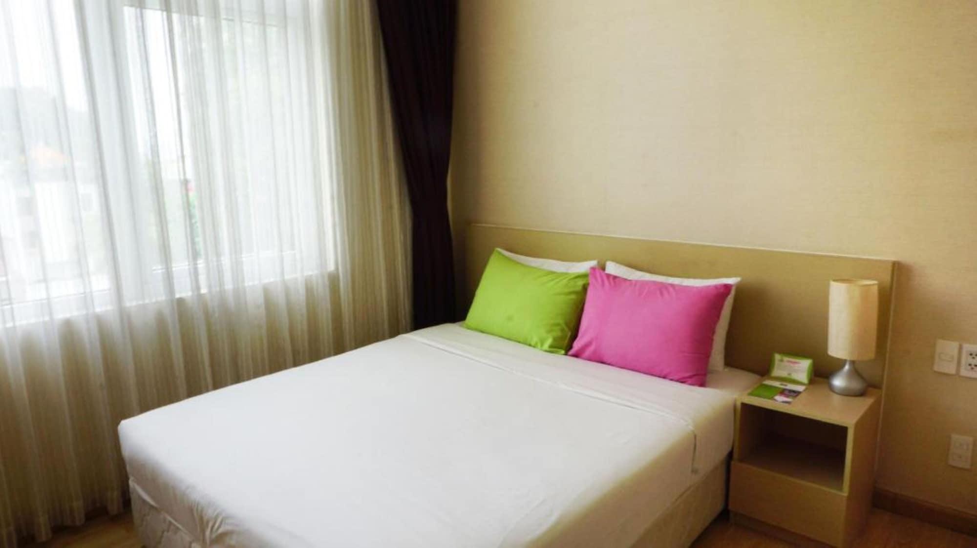 Emm Hotel Saigon Хошимин Экстерьер фото