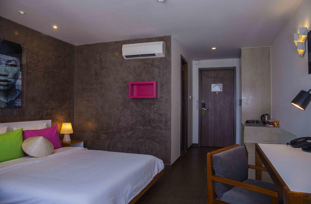 Emm Hotel Saigon Хошимин Экстерьер фото