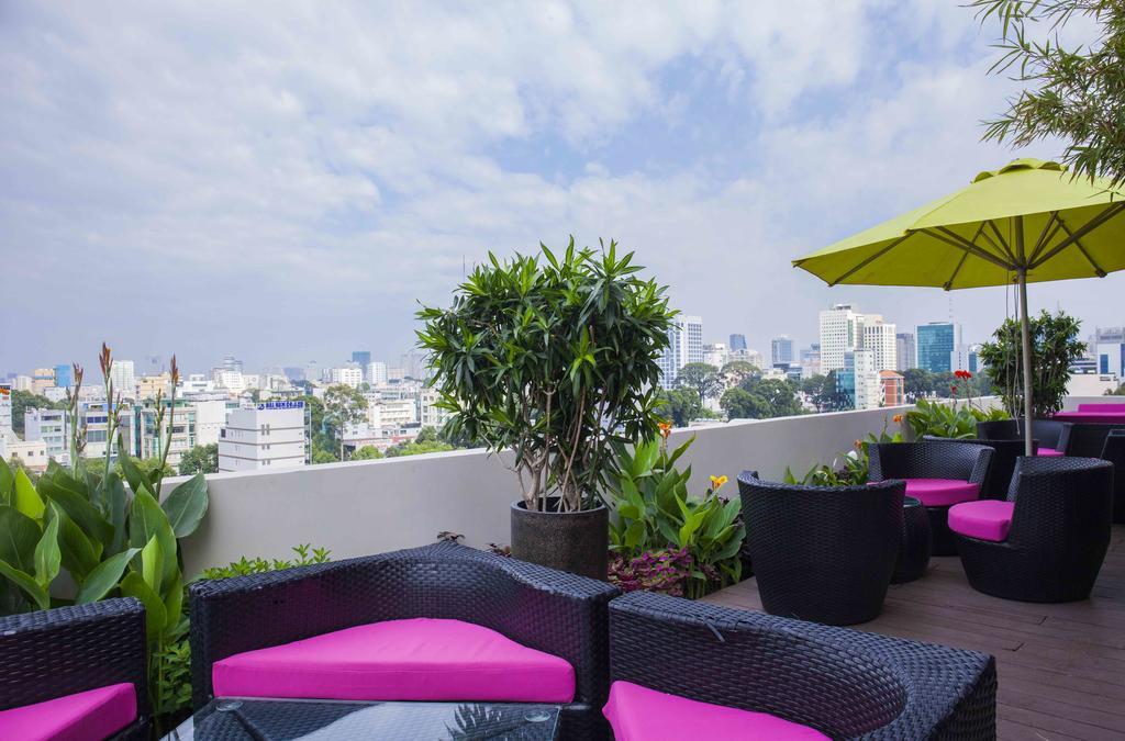 Emm Hotel Saigon Хошимин Экстерьер фото