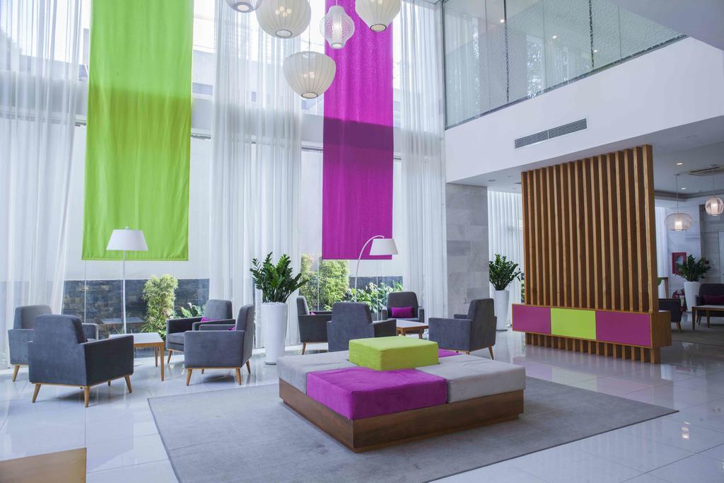 Emm Hotel Saigon Хошимин Экстерьер фото