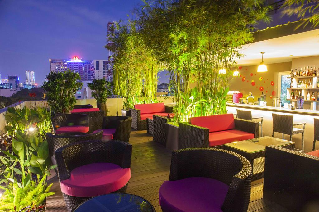 Emm Hotel Saigon Хошимин Экстерьер фото