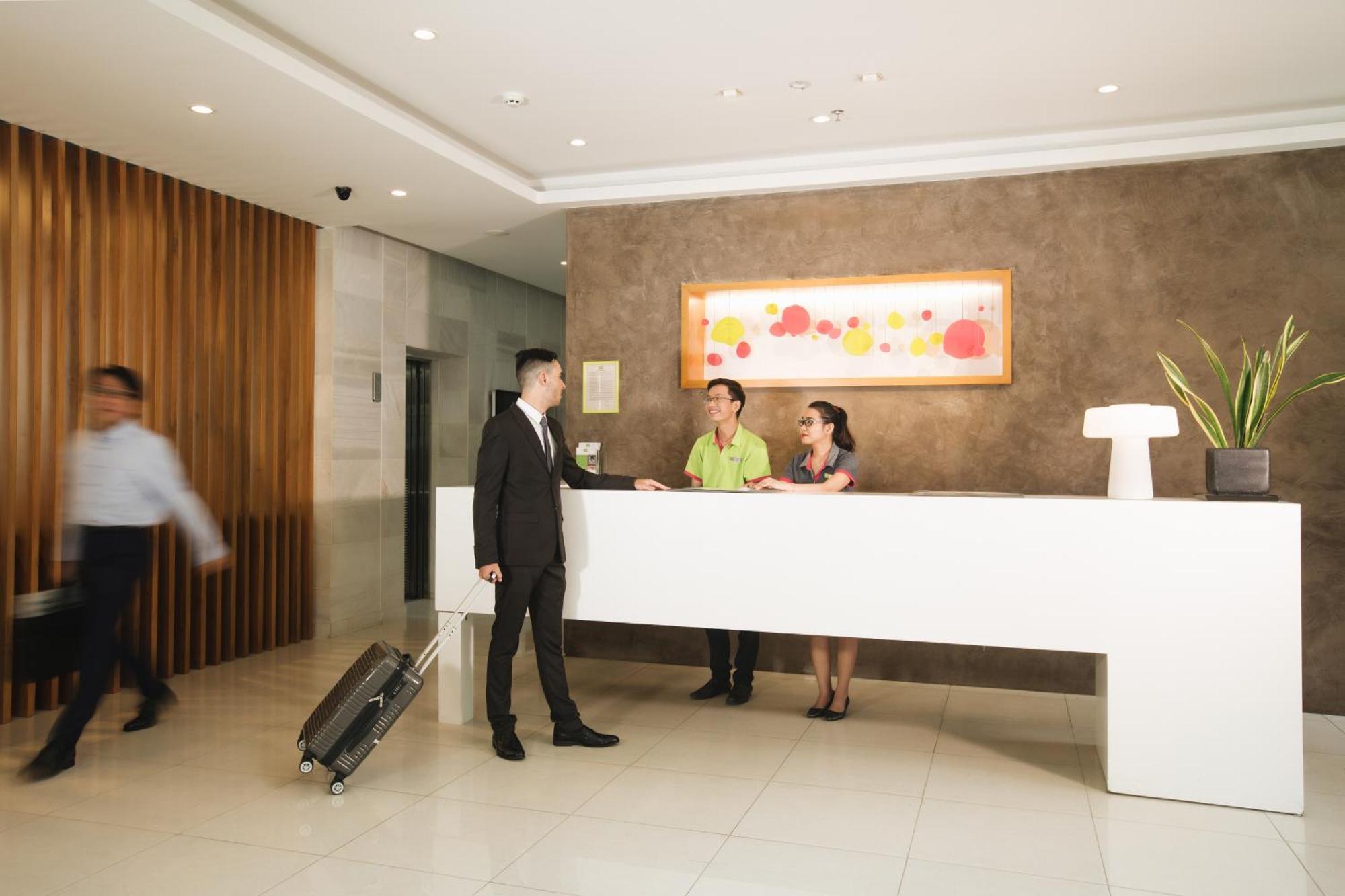 Emm Hotel Saigon Хошимин Экстерьер фото