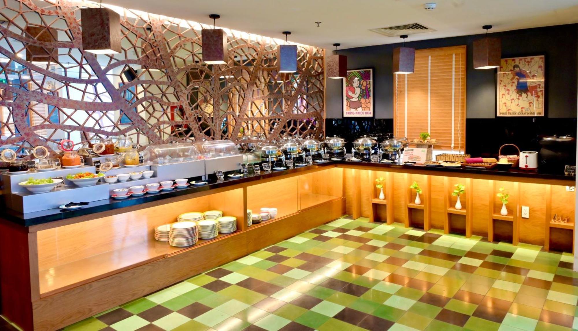 Emm Hotel Saigon Хошимин Экстерьер фото